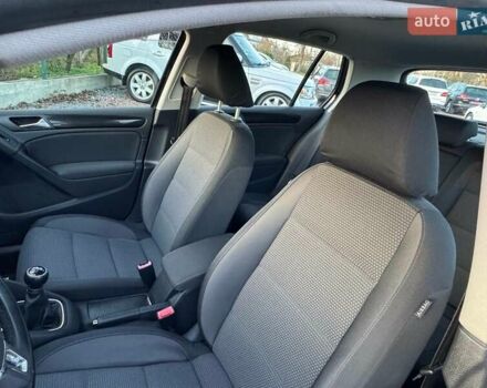 Черный Фольксваген Гольф ГТИ, объемом двигателя 1.4 л и пробегом 180 тыс. км за 7690 $, фото 70 на Automoto.ua