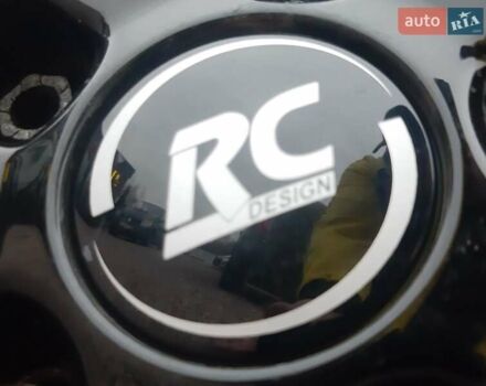 Черный Фольксваген Гольф ГТИ, объемом двигателя 1.4 л и пробегом 180 тыс. км за 7690 $, фото 124 на Automoto.ua