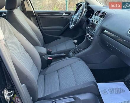 Черный Фольксваген Гольф ГТИ, объемом двигателя 1.4 л и пробегом 180 тыс. км за 7690 $, фото 83 на Automoto.ua