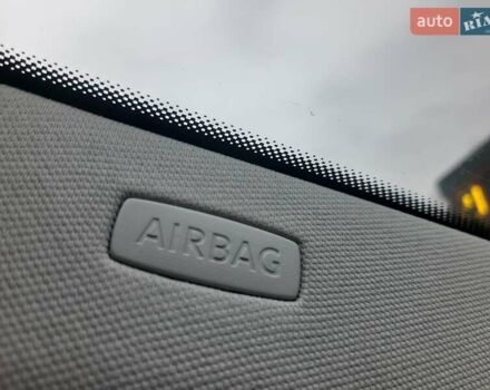 Черный Фольксваген Гольф ГТИ, объемом двигателя 1.4 л и пробегом 180 тыс. км за 7690 $, фото 96 на Automoto.ua