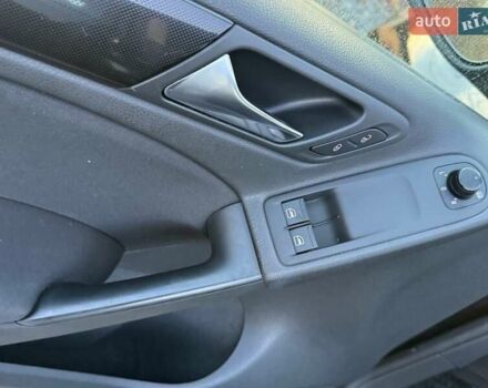 Черный Фольксваген Гольф ГТИ, объемом двигателя 1.4 л и пробегом 180 тыс. км за 7690 $, фото 63 на Automoto.ua