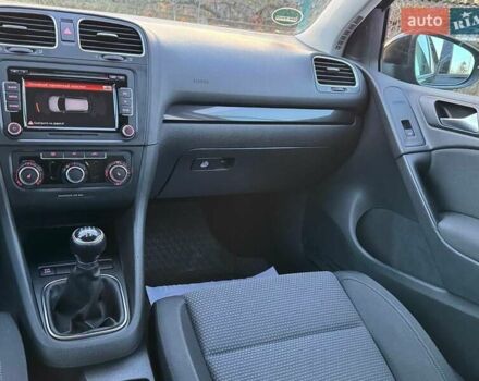 Черный Фольксваген Гольф ГТИ, объемом двигателя 1.4 л и пробегом 180 тыс. км за 7690 $, фото 79 на Automoto.ua