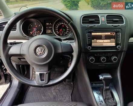 Черный Фольксваген Гольф ГТИ, объемом двигателя 1.6 л и пробегом 191 тыс. км за 7000 $, фото 6 на Automoto.ua
