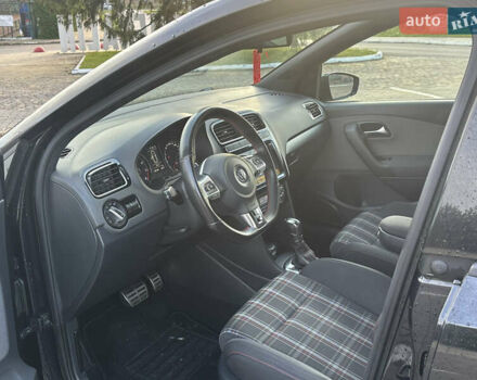 Черный Фольксваген Гольф ГТИ, объемом двигателя 1.4 л и пробегом 220 тыс. км за 9890 $, фото 9 на Automoto.ua