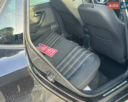 Черный Фольксваген Гольф ГТИ, объемом двигателя 1.4 л и пробегом 220 тыс. км за 9990 $, фото 14 на Automoto.ua