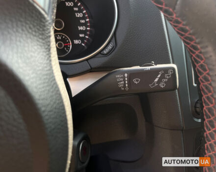 Черный Фольксваген Гольф ГТИ, объемом двигателя 2 л и пробегом 154 тыс. км за 12300 $, фото 16 на Automoto.ua