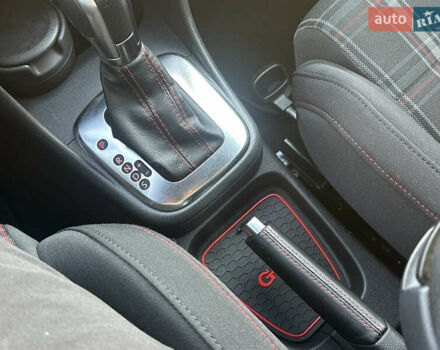 Черный Фольксваген Гольф ГТИ, объемом двигателя 1.4 л и пробегом 220 тыс. км за 9990 $, фото 19 на Automoto.ua