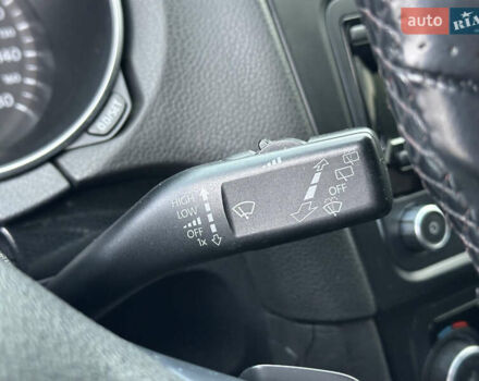 Чорний Фольксваген Гольф ГТІ, об'ємом двигуна 2 л та пробігом 241 тис. км за 9500 $, фото 32 на Automoto.ua