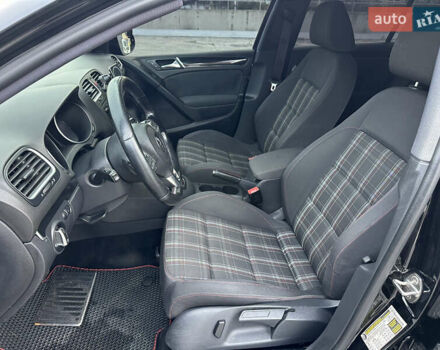 Чорний Фольксваген Гольф ГТІ, об'ємом двигуна 2 л та пробігом 241 тис. км за 9500 $, фото 19 на Automoto.ua