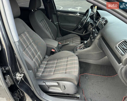 Чорний Фольксваген Гольф ГТІ, об'ємом двигуна 2 л та пробігом 241 тис. км за 9500 $, фото 25 на Automoto.ua