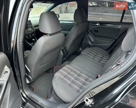 Чорний Фольксваген Гольф ГТІ, об'ємом двигуна 2 л та пробігом 241 тис. км за 9500 $, фото 20 на Automoto.ua