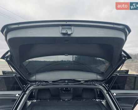 Черный Фольксваген Гольф ГТИ, объемом двигателя 1.98 л и пробегом 161 тыс. км за 11250 $, фото 58 на Automoto.ua