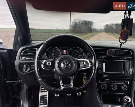 Черный Фольксваген Гольф ГТИ, объемом двигателя 1.98 л и пробегом 161 тыс. км за 11250 $, фото 28 на Automoto.ua