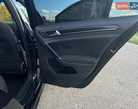 Фольксваген Гольф ГТИ 2014 в Прилуках на Automoto.ua Черный Фольксваген Гольф ГТИ, объемом двигателя 1.98 л и пробегом 159 тыс. км за 12499 $, фото 55 на Automoto.ua