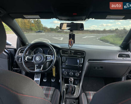 Фольксваген Гольф ГТИ 2014 в Прилуках на Automoto.ua Черный Фольксваген Гольф ГТИ, объемом двигателя 1.98 л и пробегом 159 тыс. км за 12499 $, фото 29 на Automoto.ua