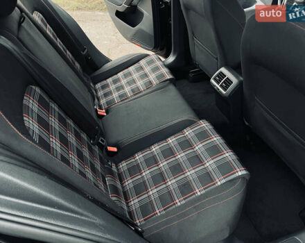 Черный Фольксваген Гольф ГТИ, объемом двигателя 1.98 л и пробегом 161 тыс. км за 11250 $, фото 50 на Automoto.ua