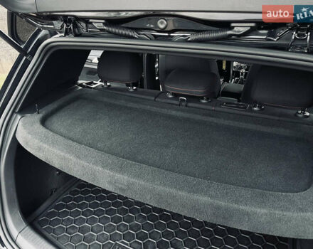 Черный Фольксваген Гольф ГТИ, объемом двигателя 1.98 л и пробегом 161 тыс. км за 11250 $, фото 59 на Automoto.ua