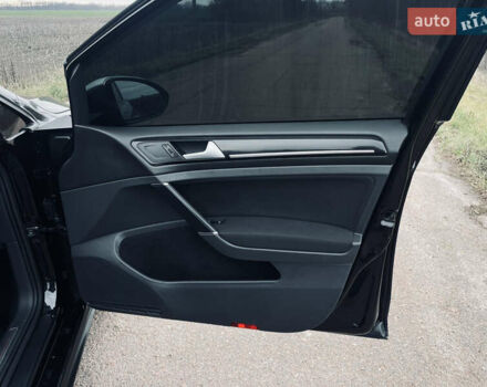 Черный Фольксваген Гольф ГТИ, объемом двигателя 1.98 л и пробегом 161 тыс. км за 11250 $, фото 54 на Automoto.ua