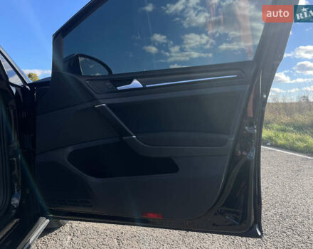 Фольксваген Гольф ГТИ 2014 в Прилуках на Automoto.ua Черный Фольксваген Гольф ГТИ, объемом двигателя 1.98 л и пробегом 159 тыс. км за 12499 $, фото 54 на Automoto.ua