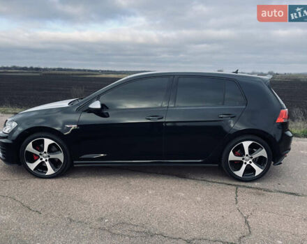 Черный Фольксваген Гольф ГТИ, объемом двигателя 1.98 л и пробегом 161 тыс. км за 11250 $, фото 7 на Automoto.ua