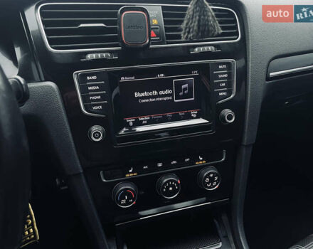 Черный Фольксваген Гольф ГТИ, объемом двигателя 1.98 л и пробегом 161 тыс. км за 11250 $, фото 30 на Automoto.ua