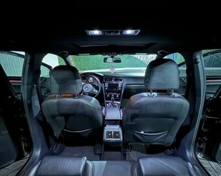 Черный Фольксваген Гольф ГТИ, объемом двигателя 1.98 л и пробегом 120 тыс. км за 15500 $, фото 22 на Automoto.ua