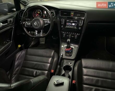 Черный Фольксваген Гольф ГТИ, объемом двигателя 1.98 л и пробегом 195 тыс. км за 14900 $, фото 3 на Automoto.ua