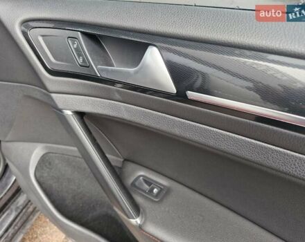 Черный Фольксваген Гольф ГТИ, объемом двигателя 2 л и пробегом 163 тыс. км за 12700 $, фото 17 на Automoto.ua