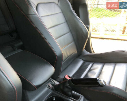 Чорний Фольксваген Гольф ГТІ, об'ємом двигуна 1.98 л та пробігом 54 тис. км за 15500 $, фото 12 на Automoto.ua