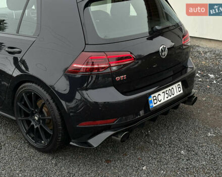 Черный Фольксваген Гольф ГТИ, объемом двигателя 1.98 л и пробегом 176 тыс. км за 18500 $, фото 13 на Automoto.ua