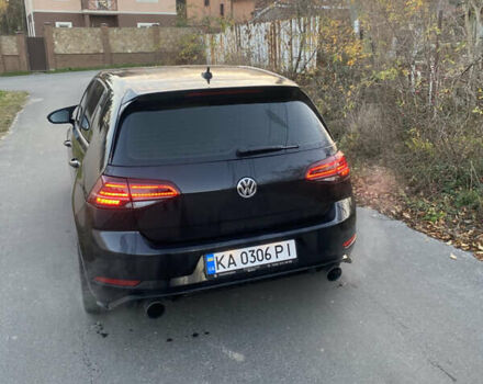 Черный Фольксваген Гольф ГТИ, объемом двигателя 1.98 л и пробегом 122 тыс. км за 17000 $, фото 3 на Automoto.ua