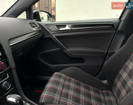 Черный Фольксваген Гольф ГТИ, объемом двигателя 1.98 л и пробегом 176 тыс. км за 18500 $, фото 23 на Automoto.ua