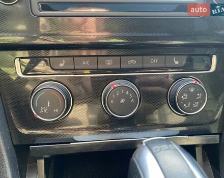 Черный Фольксваген Гольф ГТИ, объемом двигателя 1.98 л и пробегом 171 тыс. км за 12700 $, фото 11 на Automoto.ua