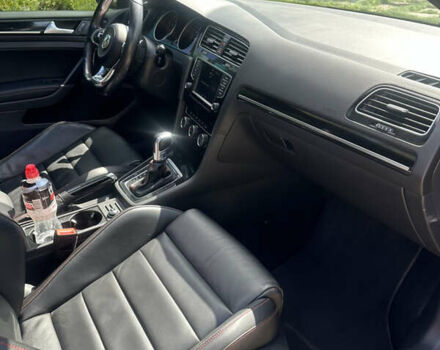 Черный Фольксваген Гольф ГТИ, объемом двигателя 1.98 л и пробегом 177 тыс. км за 13300 $, фото 18 на Automoto.ua