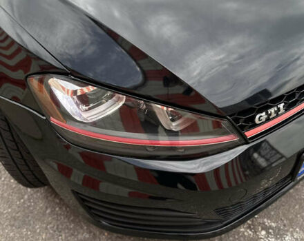 Черный Фольксваген Гольф ГТИ, объемом двигателя 1.98 л и пробегом 177 тыс. км за 13300 $, фото 2 на Automoto.ua