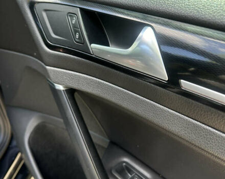 Черный Фольксваген Гольф ГТИ, объемом двигателя 1.98 л и пробегом 177 тыс. км за 13300 $, фото 19 на Automoto.ua