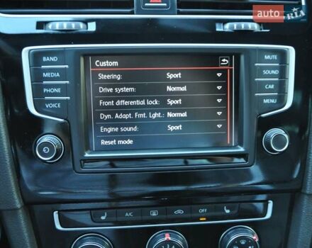 Черный Фольксваген Гольф ГТИ, объемом двигателя 1.98 л и пробегом 53 тыс. км за 17000 $, фото 38 на Automoto.ua