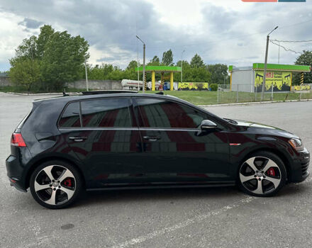 Черный Фольксваген Гольф ГТИ, объемом двигателя 1.98 л и пробегом 177 тыс. км за 13300 $, фото 11 на Automoto.ua