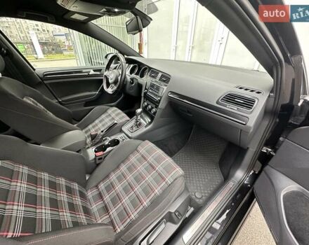 Черный Фольксваген Гольф ГТИ, объемом двигателя 1.98 л и пробегом 119 тыс. км за 18500 $, фото 8 на Automoto.ua