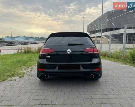 Чорний Фольксваген Гольф ГТІ, об'ємом двигуна 1.98 л та пробігом 95 тис. км за 20000 $, фото 2 на Automoto.ua