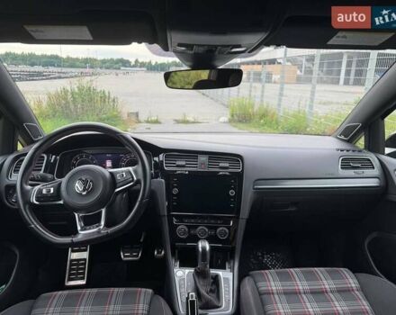 Чорний Фольксваген Гольф ГТІ, об'ємом двигуна 1.98 л та пробігом 95 тис. км за 20000 $, фото 11 на Automoto.ua