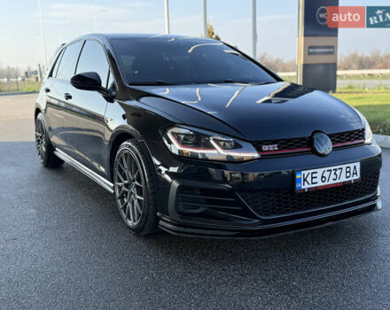 Черный Фольксваген Гольф ГТИ, объемом двигателя 1.98 л и пробегом 62 тыс. км за 19000 $, фото 20 на Automoto.ua
