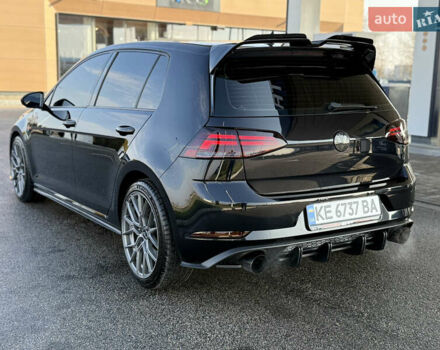 Черный Фольксваген Гольф ГТИ, объемом двигателя 1.98 л и пробегом 62 тыс. км за 19000 $, фото 3 на Automoto.ua