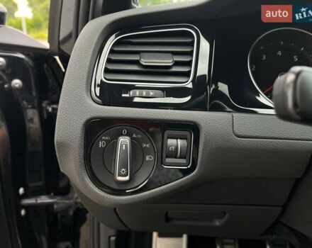 Черный Фольксваген Гольф ГТИ, объемом двигателя 1.98 л и пробегом 44 тыс. км за 19999 $, фото 14 на Automoto.ua