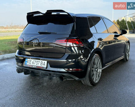 Черный Фольксваген Гольф ГТИ, объемом двигателя 1.98 л и пробегом 62 тыс. км за 19000 $, фото 19 на Automoto.ua