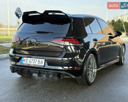 Черный Фольксваген Гольф ГТИ, объемом двигателя 1.98 л и пробегом 62 тыс. км за 19000 $, фото 2 на Automoto.ua