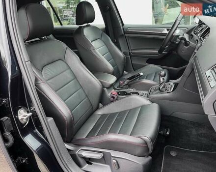 Черный Фольксваген Гольф ГТИ, объемом двигателя 1.98 л и пробегом 44 тыс. км за 19999 $, фото 29 на Automoto.ua