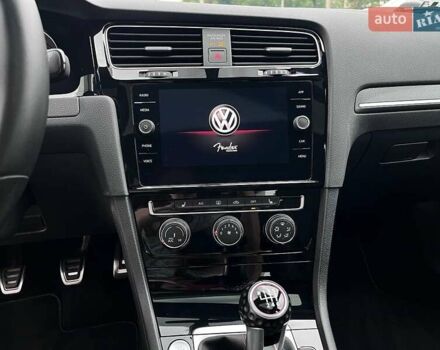 Черный Фольксваген Гольф ГТИ, объемом двигателя 1.98 л и пробегом 44 тыс. км за 19999 $, фото 20 на Automoto.ua