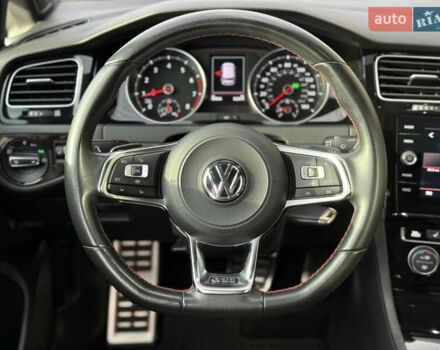 Черный Фольксваген Гольф ГТИ, объемом двигателя 2 л и пробегом 60 тыс. км за 21000 $, фото 24 на Automoto.ua