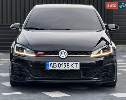 Черный Фольксваген Гольф ГТИ, объемом двигателя 2 л и пробегом 60 тыс. км за 21000 $, фото 5 на Automoto.ua